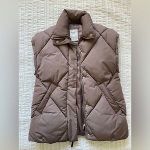 Abercrombie puffer vest